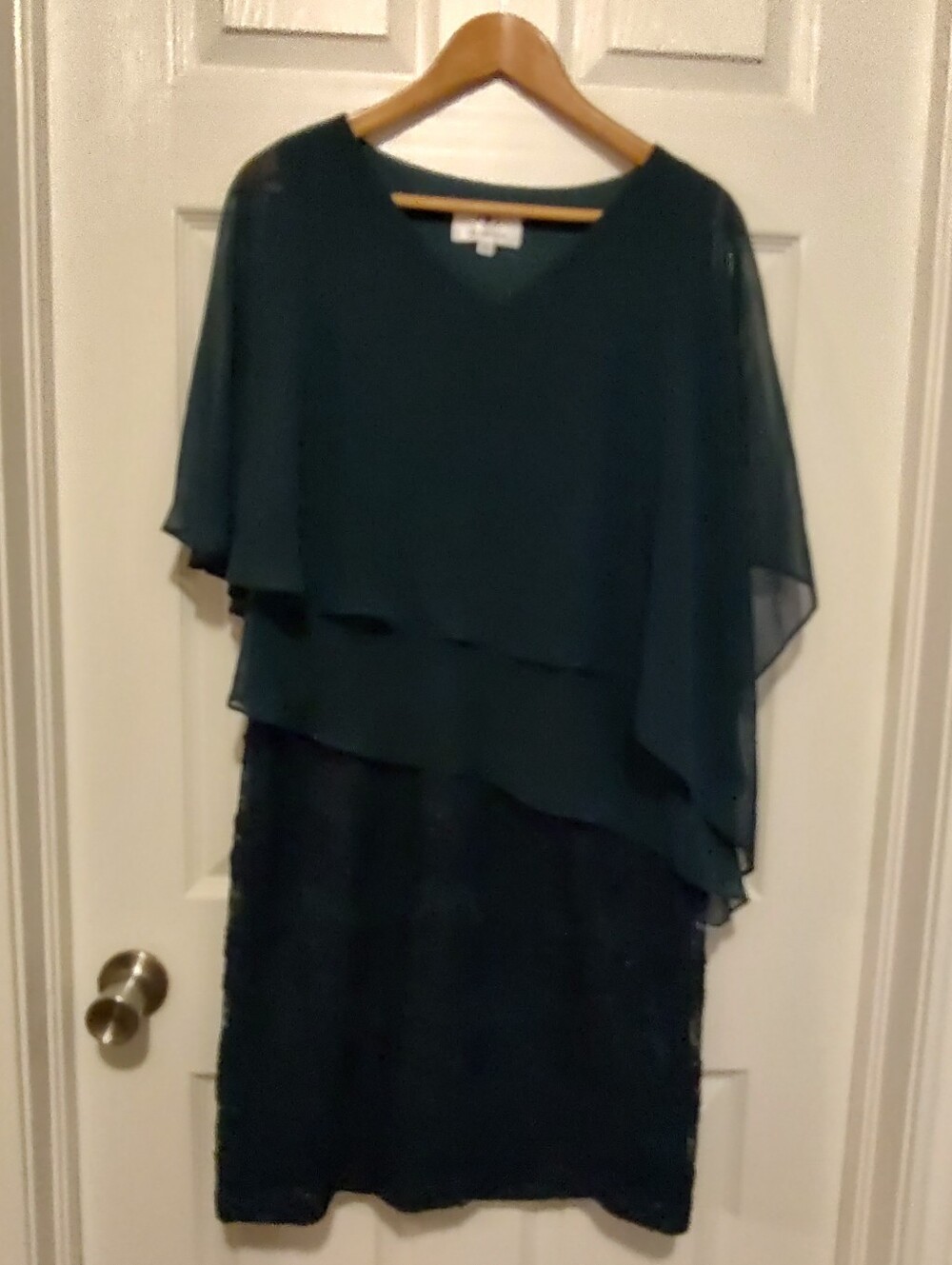 SD Collection Teal Layered Chiffon Midi Dress